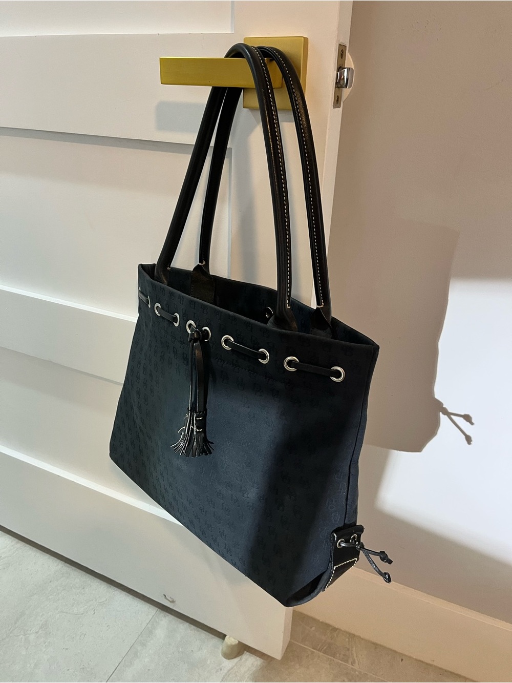 Black Women’s Tote Bag with Tassel Detail